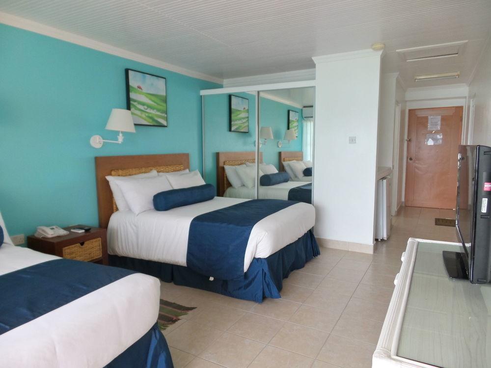 Flamboyant Hotel & Villas St. George's Exteriér fotografie