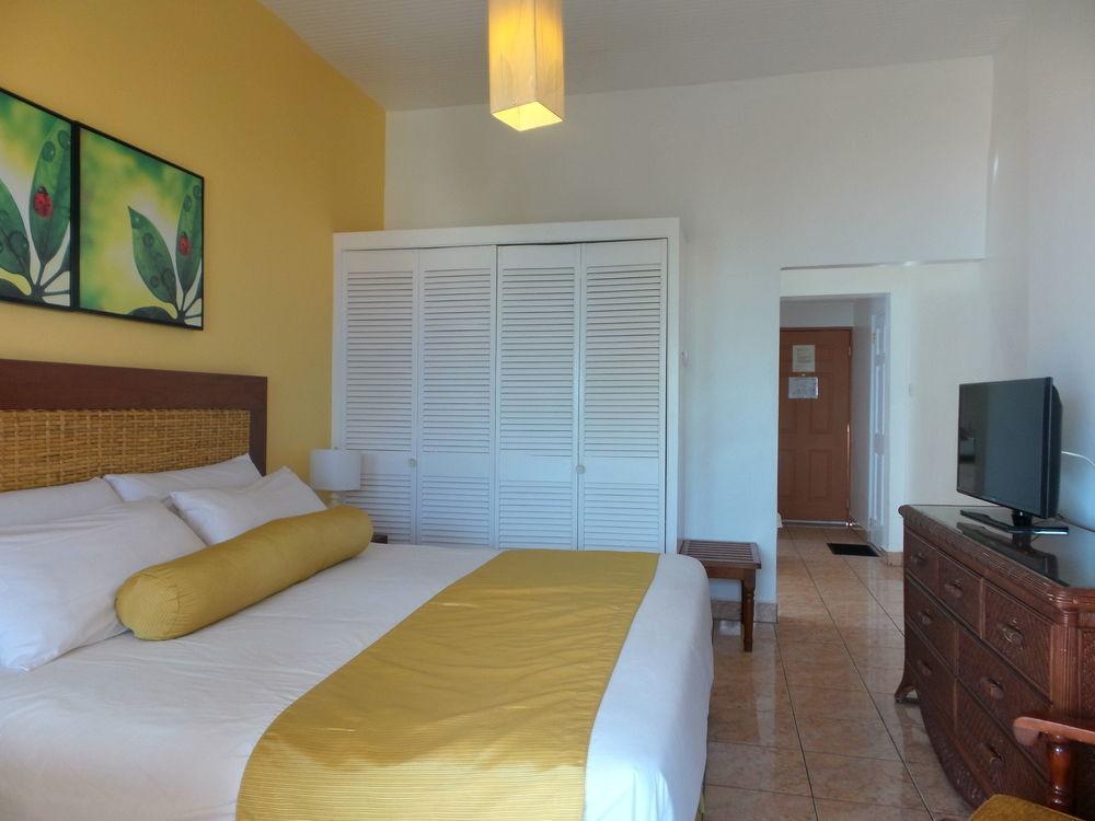 Flamboyant Hotel & Villas St. George's Exteriér fotografie