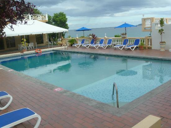 Flamboyant Hotel & Villas St. George's Exteriér fotografie